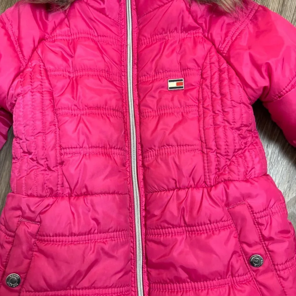 Tommy Hilfiger Pink Puffer Coat Jacket with Fur Hood Girls  5/6 Y